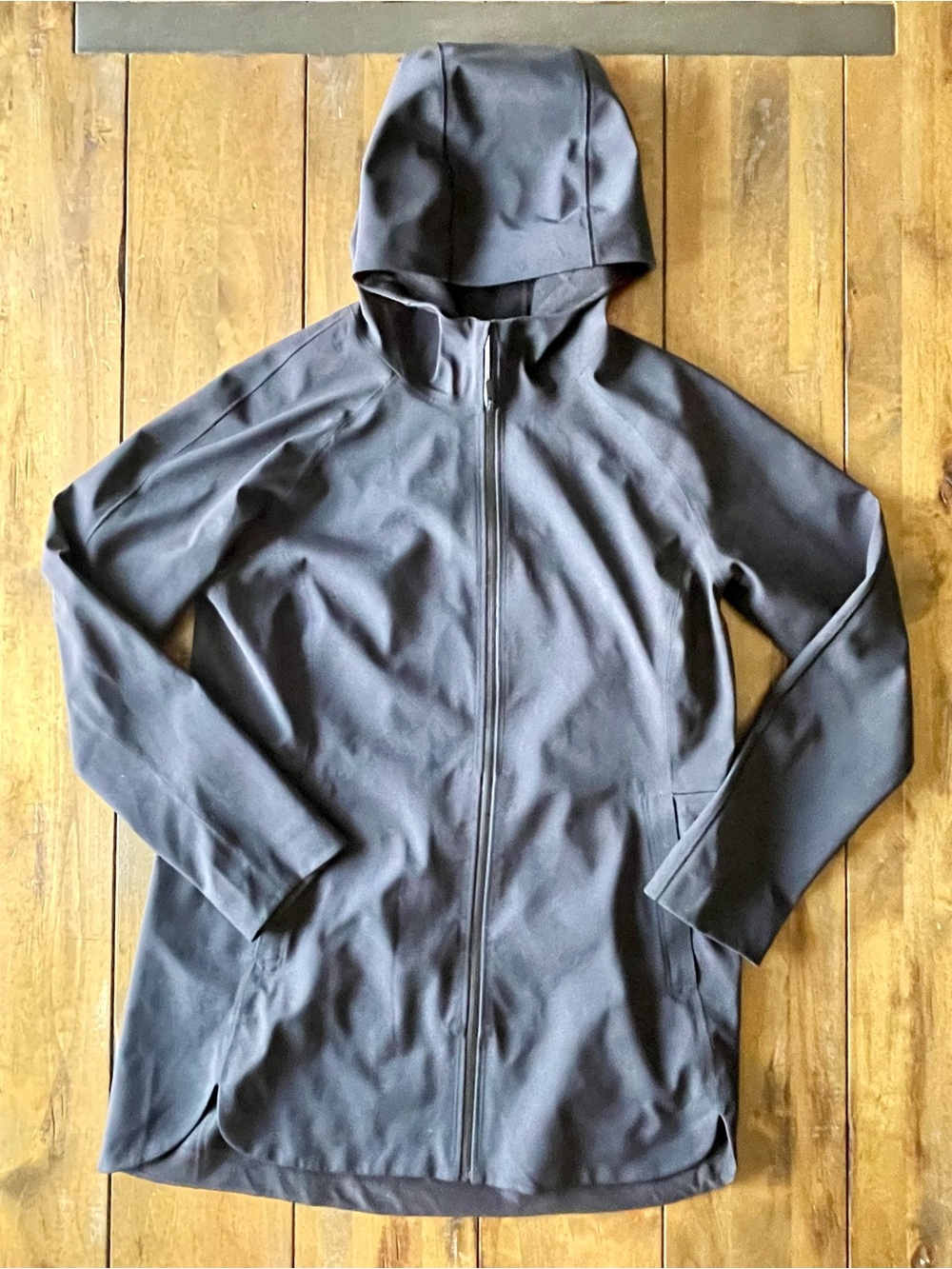 Lululemon Glyde Along Softshell Jacket Womens L Black Hooded Rain Coat